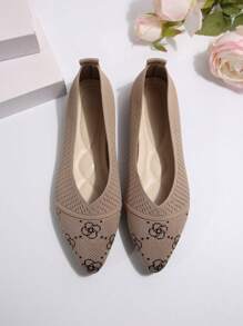 Women's Pointed Toe Slip-On Flats, Lightweight & Comfortable Breathable Knit Fabric, Easy Slide On Loafers, Random Color-Block Print Knit Upper