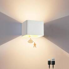 Wireless Motion Sensor Wall Light, 4000mAh Battery Powered Dusk To Dawn Magnetic LED Wall Lamp, 3000K Cordless Motion Activated Wall Light, Suitable For Bedroom, Porch, Corridor, Staircase