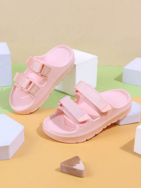 1 par de pantuflas para niños con blanco, sandalias suaves de interior para verano con suela antideslizante para niños y niñas pequeños y toddler para el baño