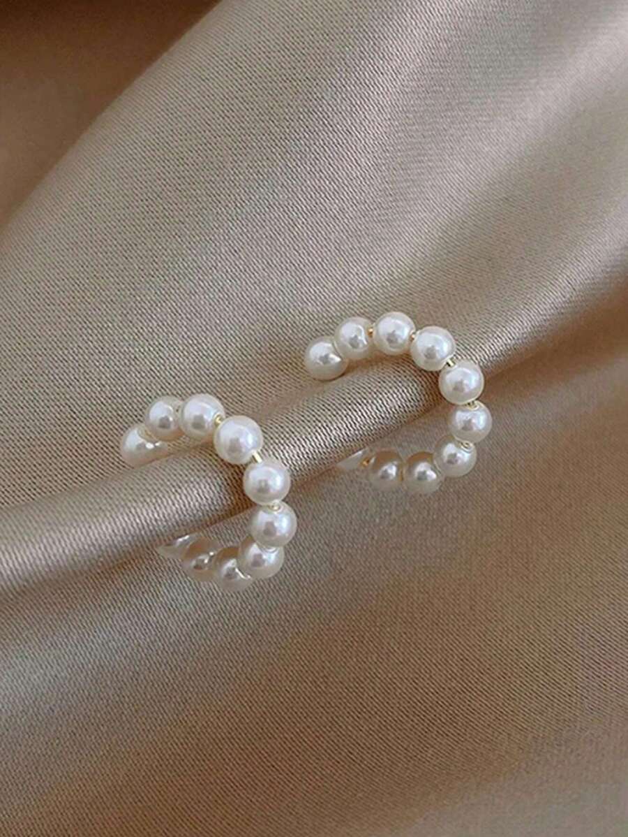 1 Pair Faux Pearl Clip On Earrings, C-Shape Non-Pierced Earrings For Girls, Fashion Jewelry Birthday Gift, Everyday Wear - one-size - View 1