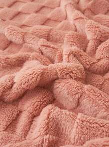 1pc Dusty Pink Waffle Fleece Blanket, Soft & Comfortable For Bedroom & Guest Room Use