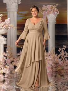 Faeriesty Mosy 优雅大码新娘妈妈礼服，深 V 领，3/4 喇叭袖，不对称雪纺下摆 - 卡其色 - 查看 5