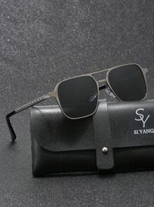 SY SI YANG 品牌男士超轻方形不锈钢商务眼镜，配有精美礼盒包装、眼镜盒和清洁布，适合夏季海滩度假、户外活动和旅行。