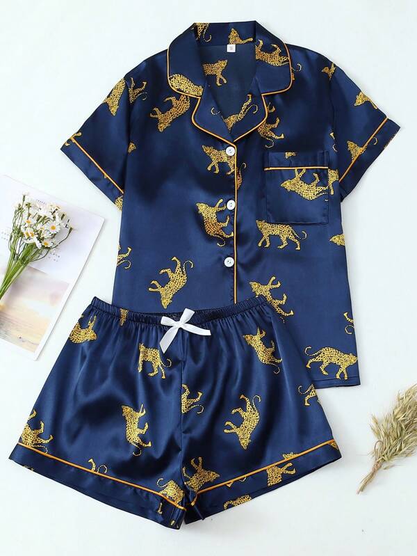 Set de pijamale din satin 2 buc, cămașă cu mânecă scurtă cu imprimeu de leopard și tigru și pantaloni scurți cu bowknot pentru femei