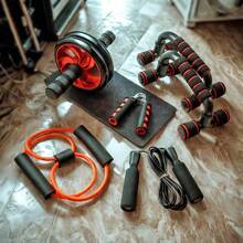 7 件套家庭健身房健身器材套装，迷你健身工具包括跳绳、握力器、俯卧撑杆、用于肌肉训练的腹肌轮、运动、健身房、家庭锻炼、腹肌轮、腹肌滚轮 - 彩色 - 查看 1