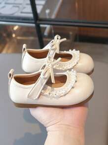 Girls Pearl Princess Shoes, Solid Color Little Leather Shoes, Fashion Flats For Performances, Spring/Summer 2025