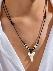 1pc Women's Fashionable Wooden Bead Shark Tooth Necklace, Retro Bohemian Jewelry, Suitable For Summer Holiday Surfing