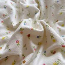 Juego de cama de 4 piezas con estampado de leopardo, flores, corazones, lunas, estrellas y lunares. Suave y cómodo. Incluye 1 funda nórdica, 1 sábana y 2 fundas de almohada. Apto para camas matrimoniales, queen y twin. Ideal para todas las estaciones.