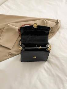1pc Black PU Elegant Minimalist Crocodile Skin Pattern Metal Buckle & Chain Flap Cover Shoulder Handbag, Suitable For Ladies Spring/Summer, Office Commuter Bag, Outgoing Shopping Tote, Fit For Smartphone, Wallet, Lipstick, Keys, Tissue, Fashion Accessory