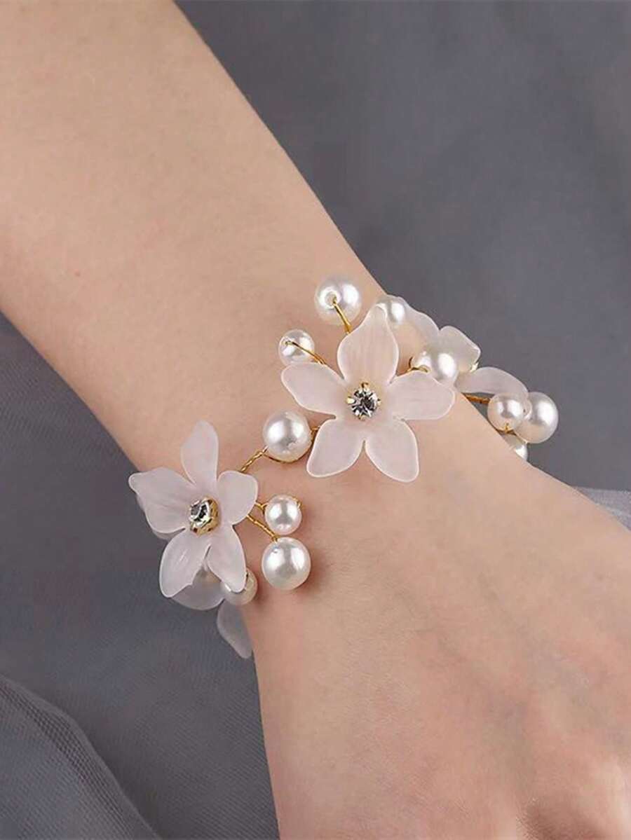 1 件女士浪漫白兰花腕花手链，带珠子，新娘腕带，钻石，伴娘腕花，适用于花园派对、婚礼、日常佩戴 - 白色 - 查看 1