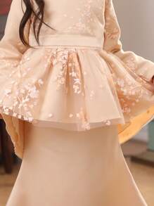 女孩的穆斯林服装，香槟色刺绣连衣裙，长袖腰部收紧网眼花裙 + 美人鱼长裙 2 件套，Baju Kurung KEBAYA，开斋节庆典，钢琴演奏会 / 生日派对 / 高端活动，优雅公主风格儿童正装，精致时尚女孩连衣裙 - 杏色 - 查看 6