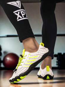 1 Pair All-Season Anti-Slip Water Shoes Suitable For Beach And River Sports, Ladies And Men Lightweight Quick-Drying Breathable Mesh Upper With Rubber Sole, Striped Pattern - White - View 8