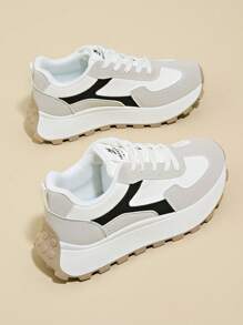 2025年春季女士新款韩版厚底运动鞋，学生跑步运动鞋，厚底休闲鞋，增高，舒适轻便，系带设计，极简线条图案，圆头低帮，时尚百搭的白色运动鞋 - 白灰 - 查看 6