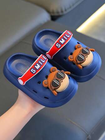 1 双儿童夏季 PVC 室内拖鞋，带可爱动物水豚孔设计