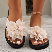 Women's Flower Pattern Flip Flops - Simple, Casual, Comfortable Slip-On House Slippers - Casual, Plus Size 36-43 EU