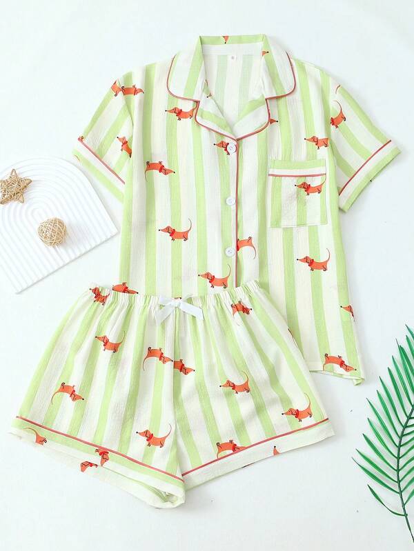 Set de pijama de 2 piezas con top de manga corta de solapa y bolsillo con estampado de perrito a rayas blancas y verdes, y shorts con lazo, ideal para uso en casa en primavera/verano