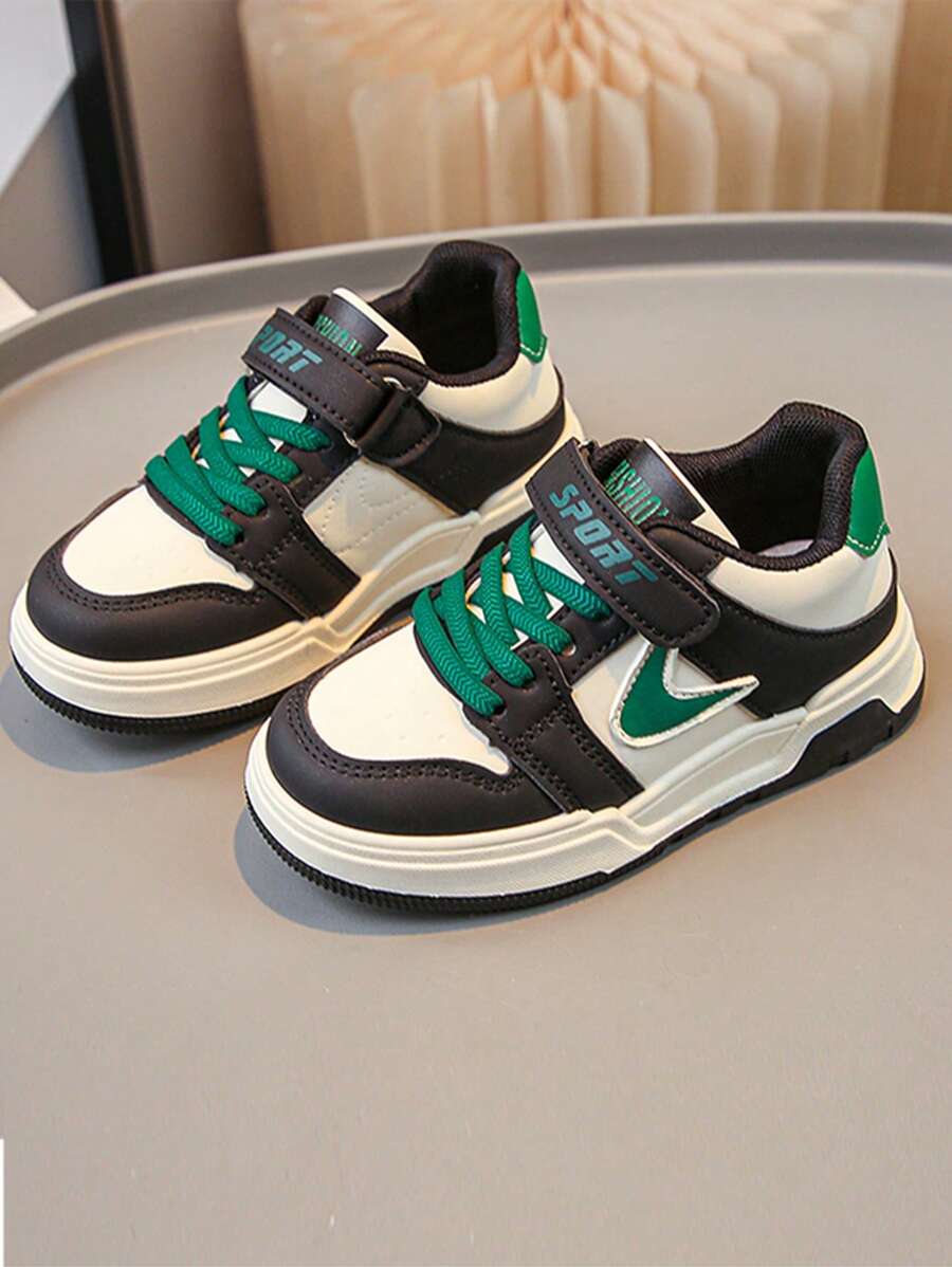 1 双时尚休闲儿童运动鞋，一脚蹬钩环绿色系带装饰设计，百搭舒适透气轻便防滑防水，适合所有季节户外玩耍、运动跑步、徒步旅行 - 彩色 - 查看 1