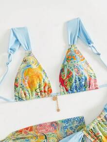 佩斯利印花浅蓝色女士三件套泳衣套装 - 包括比基尼上衣、三角泳裤、比基尼套装和裙子，适合夏季海滩度假