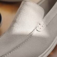 Men's Outside Seam Moccasin Almond Toe Low-Top Lightweight Slip-On Suede Loafers For Spring/Summer In Beige