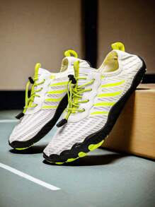 1 Pair All-Season Anti-Slip Water Shoes Suitable For Beach And River Sports, Ladies And Men Lightweight Quick-Drying Breathable Mesh Upper With Rubber Sole, Striped Pattern - White - View 3