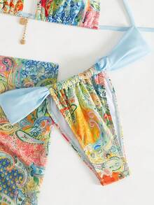 佩斯利印花浅蓝色女士三件套泳衣套装 - 包括比基尼上衣、三角泳裤、比基尼套装和裙子，适合夏季海滩度假