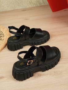 大码女士百搭凉鞋，2025年夏季新款韩国学生防滑厚底罗马平底鞋 - 黑色 - 查看 7