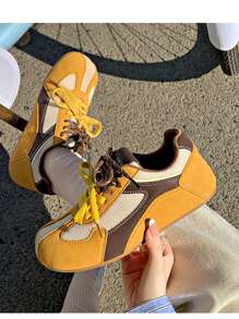 2025 春季新款糖果色软底圆头女士休闲运动鞋，透气硫化鞋，时尚时尚，厚底