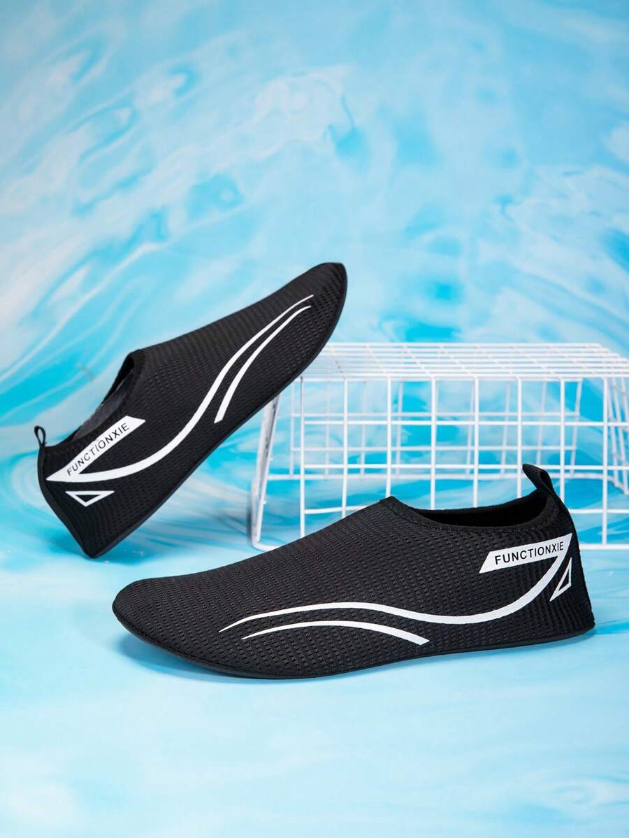 Summer Outdoor Beach Swimming Shoes For Men And Women, Quick-Dry Breathable Aqua Shoes For Indoor Fitness - Black and White - View 1