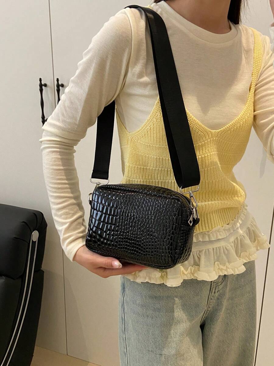 1 件女士黑色亮面仿皮石纹 PU 鳄鱼压纹方形单肩包适合日常通勤和约会