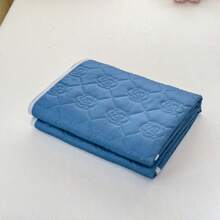 1pc Ice Cream Pattern Lightweight Silky Cool Blanket For Summer, Air Conditioning Throw - Dusty Blue - View 8