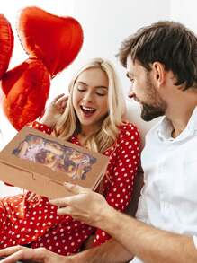 20件/10件/1件带透明窗口的方形糕点礼盒。尺寸为7*4.3*1.5英寸，这些是黑面包零食盒，是适合包装甜点、甜甜圈、馅饼、糖果、蛋糕、松饼和马卡龙的优质礼品盒。