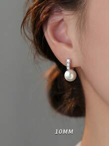 1 对女士 925 纯银珠宝人造珍珠耳环，带水钻，奢华复古人造珍珠设计耳钉，派对和生日礼物