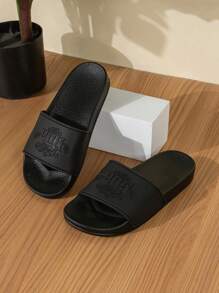 2025 时尚男士休闲凉鞋，适合通勤、工作场所、浴室，软橡胶，亲肤 PVC，防滑，适合春、夏、秋、冬