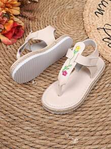 1 双加大码婴幼儿女孩平底凉鞋，纯色 PU 带，彩色刺绣装饰，带钩环扣，圆头，绳子厚底，时尚罗马凉鞋，适合 3-15 岁女孩休闲、旅行、度假穿着，春夏