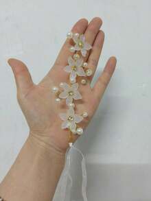 1 件女士浪漫白兰花腕花手链，带珠子，新娘腕带，钻石，伴娘腕花，适用于花园派对、婚礼、日常佩戴 - 白色 - 查看 3