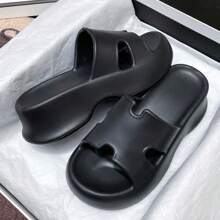 New EVA Thick Sole Slippers For Women, Summer Outdoor Fashion INS Korean Style, Indoor Anti-Slip Squishing Feeling Sandals