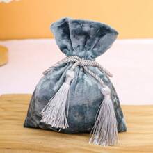 10 túi quà tặng trang sức nơ tua rua nhung nhiều màu, lý tưởng cho đám cưới, tiệc mừng, đính hôn, sinh nhật, tiệc tùng, quà tặng tân gia (Lưu ý: Sức chứa có hạn sau khi rút dây, khách hàng yêu cầu sức chứa lớn vui lòng thận trọng) (Kích thước phẳng 14 * 10CM, 6 màu: Đỏ, Hồng, Sâm panh, Xanh lam, Xám, Xanh lục) - Nhiều màu - Xem 5