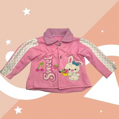 Abrigo de moda para niña