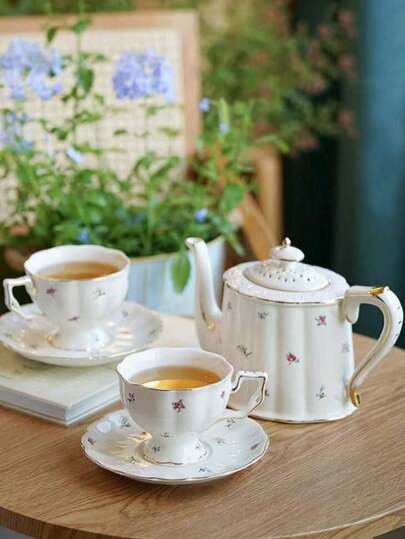 Théière à imprimé floral vintage simple et petite, avec tasse et soucoupe à motif floral assorties, tasse à café et soucoupe, mugs, pour cadeaux de vacances et usage quotidien