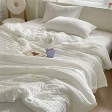 1pc Breathable Gauze Summer Quilt, Soft Solid Color Air Conditioning Blanket Suitable For Bedroom Comfort, Bedding Throw