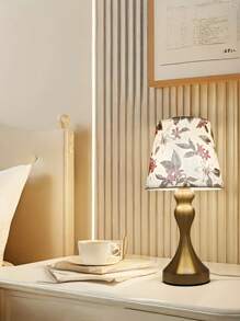 1pc LED Print Fabric Desk Lamp, USB Interface With 3 Color Adjustable Brightness, Suitable For Bedroom/Living Room/Study/Office, Can Also Be Used As Sleep Light, Energy Saving And Eye-Caring