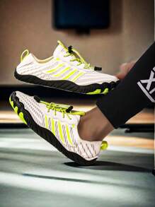 1 Pair All-Season Anti-Slip Water Shoes Suitable For Beach And River Sports, Ladies And Men Lightweight Quick-Drying Breathable Mesh Upper With Rubber Sole, Striped Pattern - White - View 6