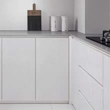 1 Cuộn Giấy Dán Tường Vân Gỗ Đen, Giấy Dán Tường PVC Tự Dính Không Thấm Nước & Có Thể Tháo Rời, Chống Dầu, Thích Hợp Cho Nhà Bếp, Phòng Ngủ, Phòng Khách, Mặt Bàn, Đồ Nội Thất, Phòng Tắm Và Cải Tạo Đồ Nội Thất Nghệ Thuật Treo Tường Trang Trí Phòng Ngủ Miếng Dán Trang Trí Nhà Giấy Dán Tường Phòng Khách Miếng Dán Tường Trang Trí Tiệc Trang Trí Phòng Khách Trang Trí Văn Phòng Đồ Trang Trí Nhà Cửa Trang Trí Tường Trang Trí Phòng Tắm Đồ Trang Trí Phòng Hình Nền Trang Trí Nhà - trắng - Xem 9