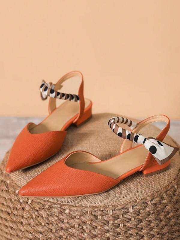 2025 Summer Women's Pointed Toe Flat Sandals, Fashionable Closed Toe Low-Heel Backless Sandals, High-End Design Pointed Toe Strap Low-Heel Hollow-Out Women Sandals