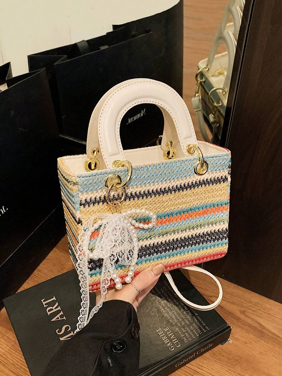 Nuevo bolso transversal de hombro versátil de paja tejida de moda, bolso cuadrado pequeño y elegante para playa y resort