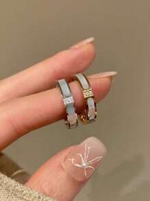 1 件不锈钢 18K 镀金马蹄和贝壳雕刻戒指，优雅的女士珠宝礼物，适合日常佩戴 - 戒指 - 查看 4