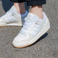 Adidas Originals Adidas Adidas Clover Men's Shoes Women's Shoes FORUM LOW CLASSIC Basketball Style Sports Casual Shoes Board Shoes White Shoes ID6858