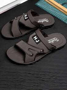 2025 New Summer Men's Brown Leather Sandals, Driving Wear-Resistant Non-Slip Beach Slippers