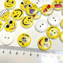 50 件黄色可爱表情木质纽扣，手工制作 DIY 外套靴子缝纫服装配件 - 黃色 - 查看 3
