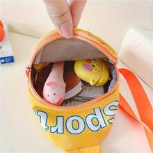 حقيبة كروس بودي للسفر والرياضة الخارجية، حقيبة صدر عصرية لحمل الأغراض في العطلات والسفر، حقيبة رسول بشعار، حقيبة صغيرة محمولة مع حزام كتف قابل للتعديل، تصميم مقاوم للماء، مناسبة لحفظ الأغراض الشخصية والشواحن وممارسة الرياضات الخارجية والسفر والتنزه - الأزرق - مشاهدة 2